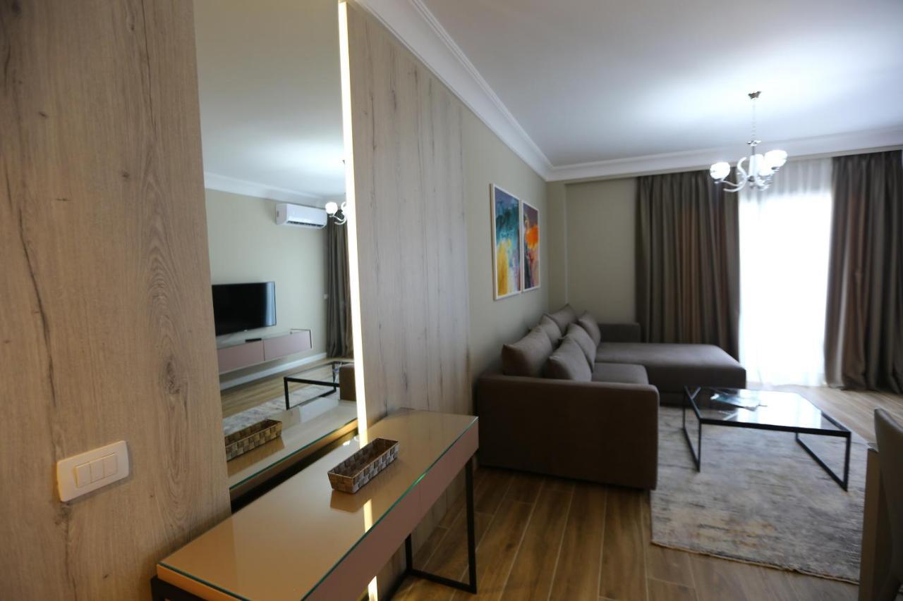 Blissful Apartments Sarande Exterior photo