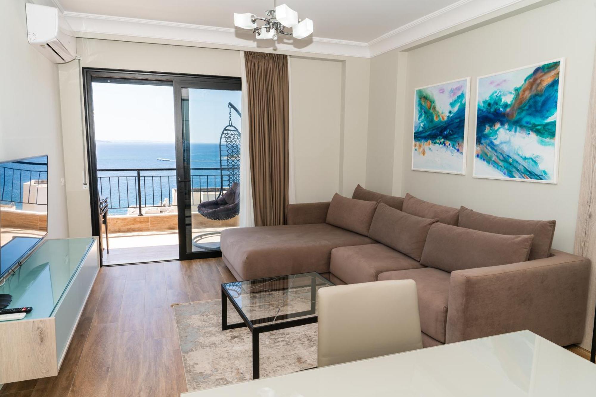 Blissful Apartments Sarande Exterior photo
